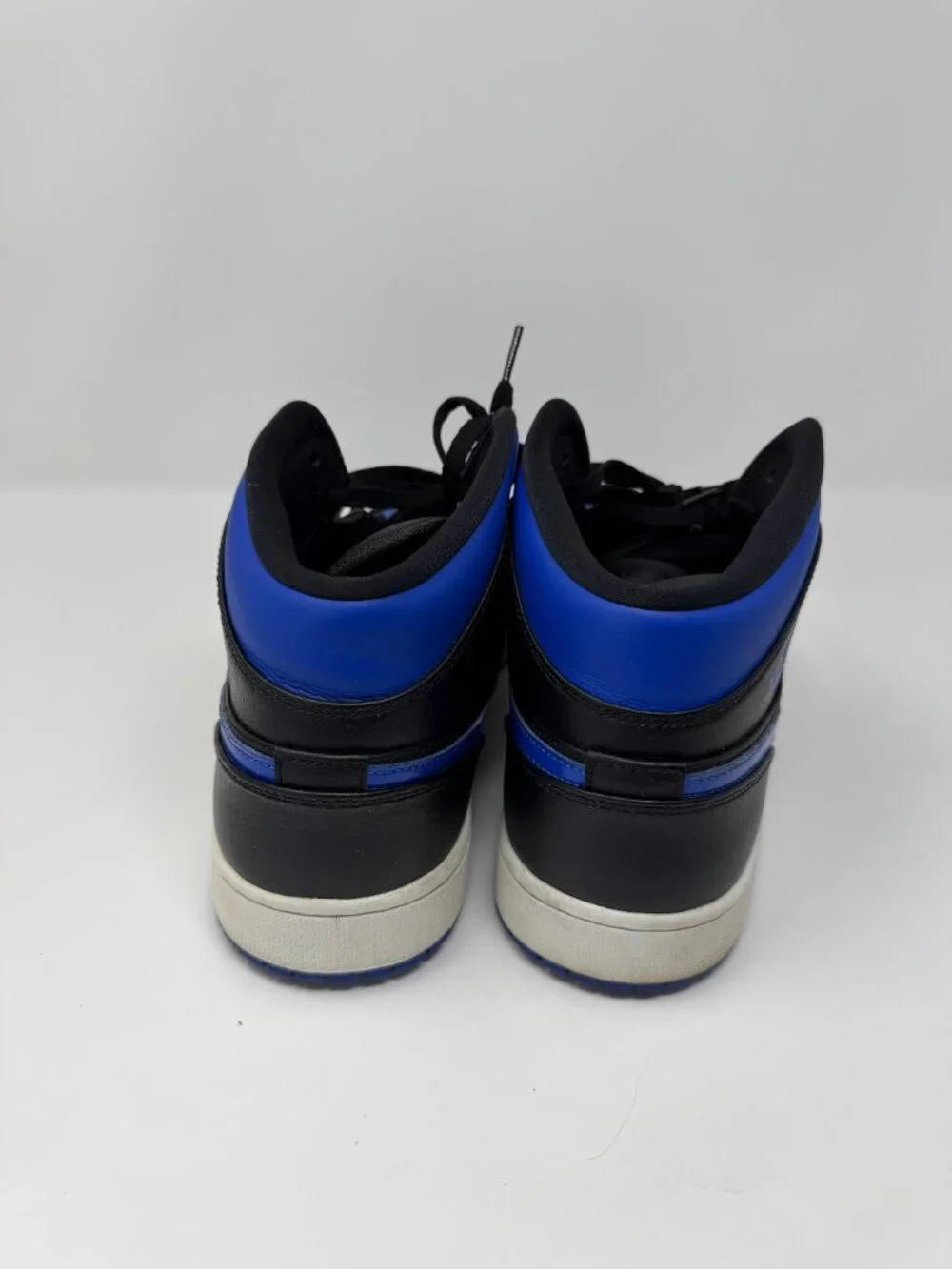 Nike Air Jordan 1 Mid Black Hyper Royal Size 13 (554724-058)